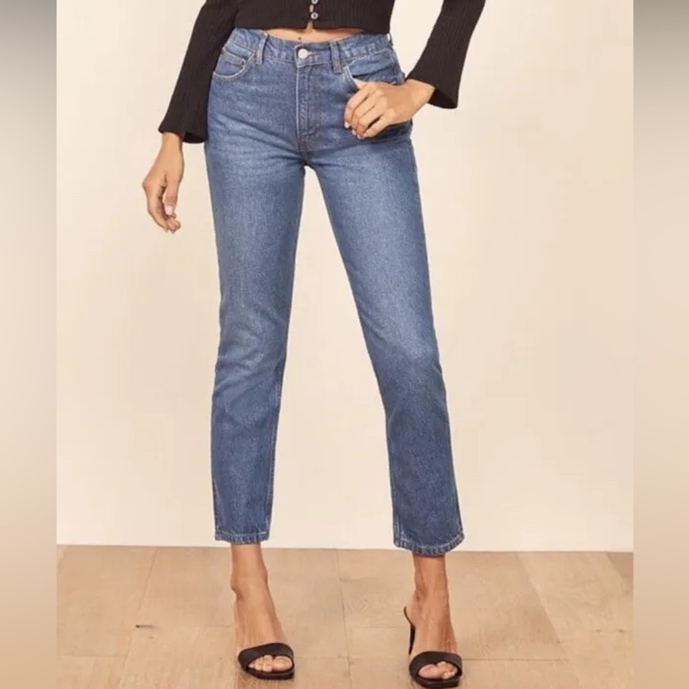 Reformation size 25 blue jeans, julia crop high-rise